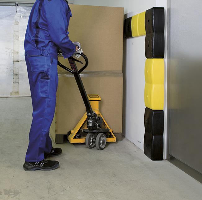 Produktbild von asecos Eck-Schutzprofil 250 schmal PE schwarz VE2 23105 4250101145780