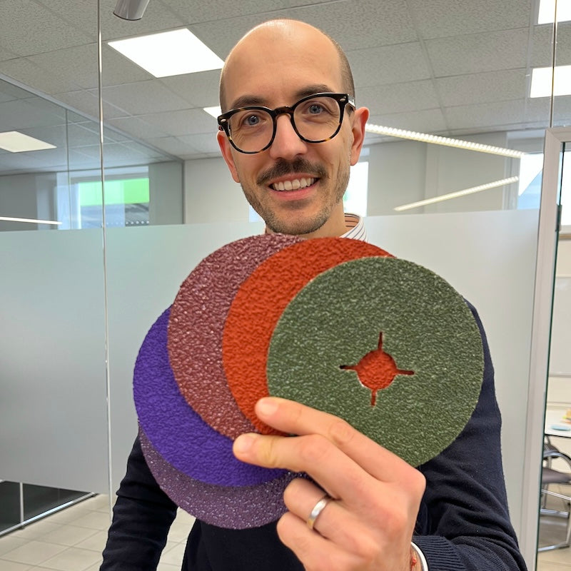 Titelbild Grundlagen Artikel Fiberschleifscheiben