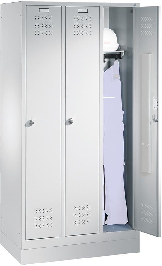 Produktbild von C+P Format Garderobenschrank B900xT500xH1800 mm RAL 7035 3 Abteile mit Füße 12820-30 4332163330431